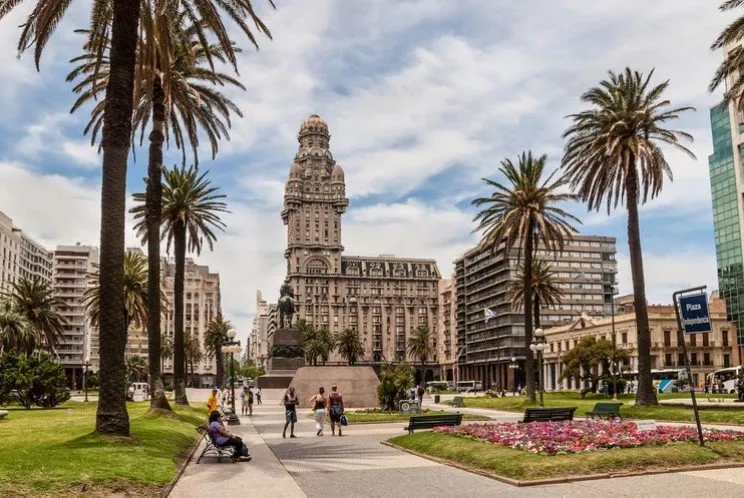 Cuáles son las ventajas para los argentinos que deciden mudarse a Uruguay con el objetivo de obtener un alivio en el pago de impuestos