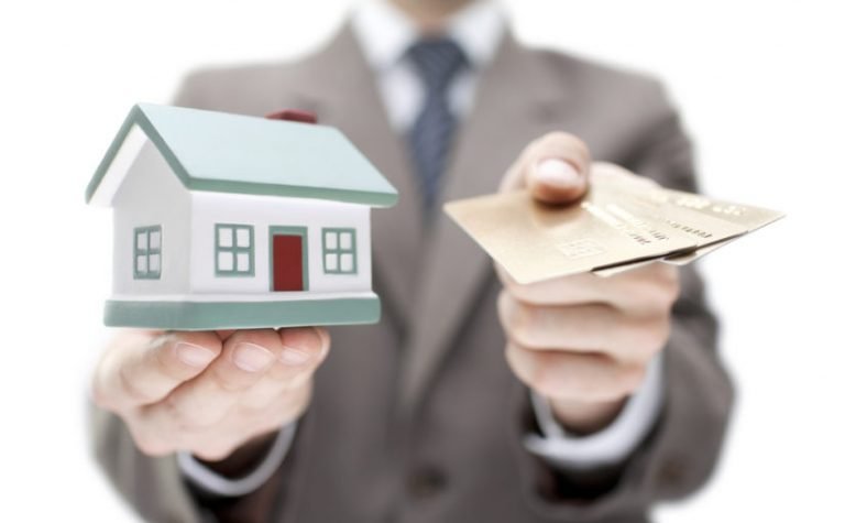 Quienes tomen un crédito hipotecario podrán comprar hasta USD 100.000 sin el impuesto del 30%